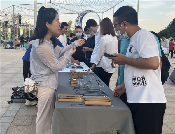 興商貿(mào) 促消費 惠民生！景德鎮(zhèn)這里的夜市很火爆！